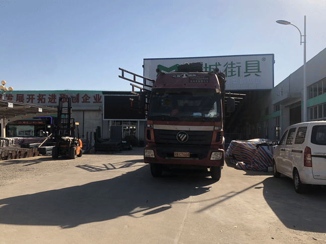 2021.11.22鹽城(cheng)第二車(che)公(gōng)交站檯(tai)髮(fa)貨